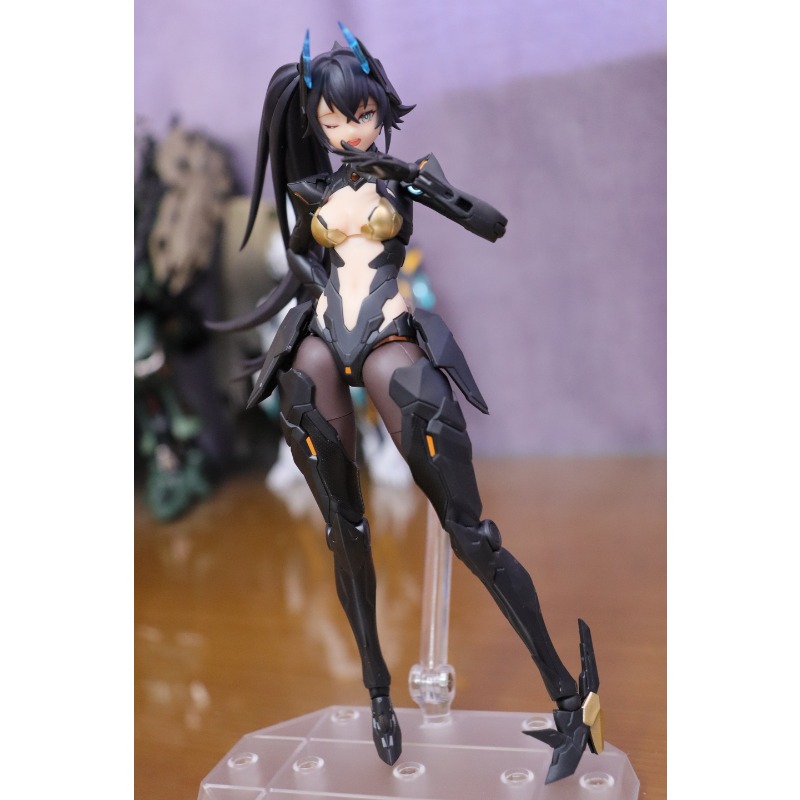 100%Brand New and Genuine Jian - огляд і ціна Model Kit Waifu