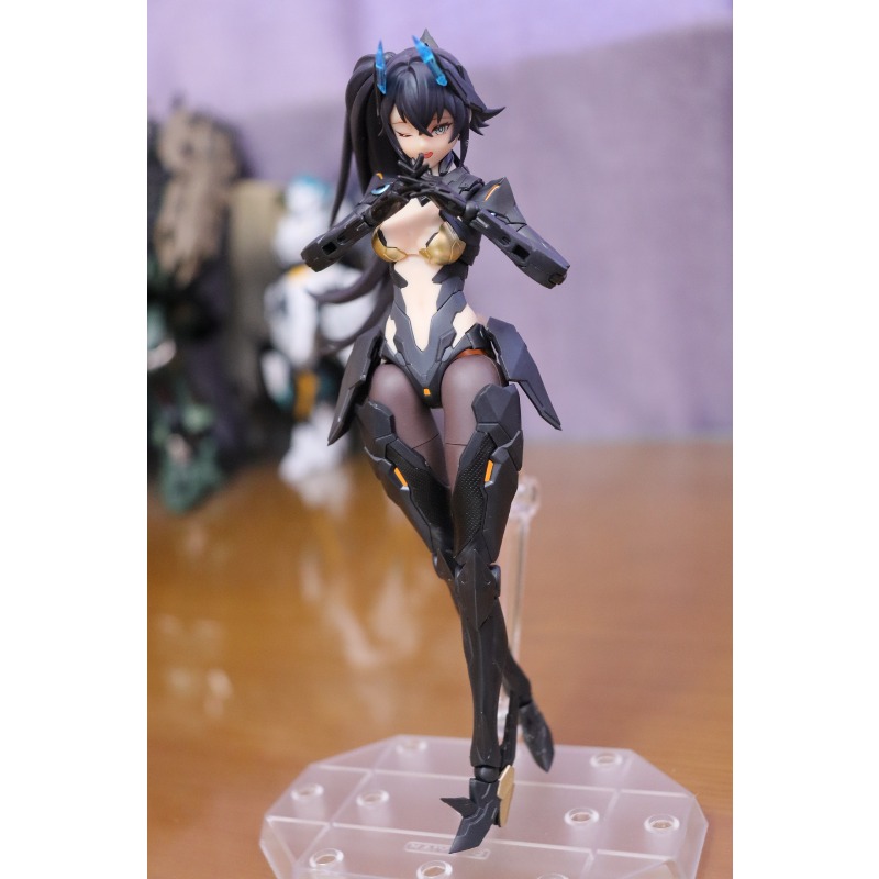 100%Brand New and Genuine Jian - огляд і ціна Model Kit Waifu